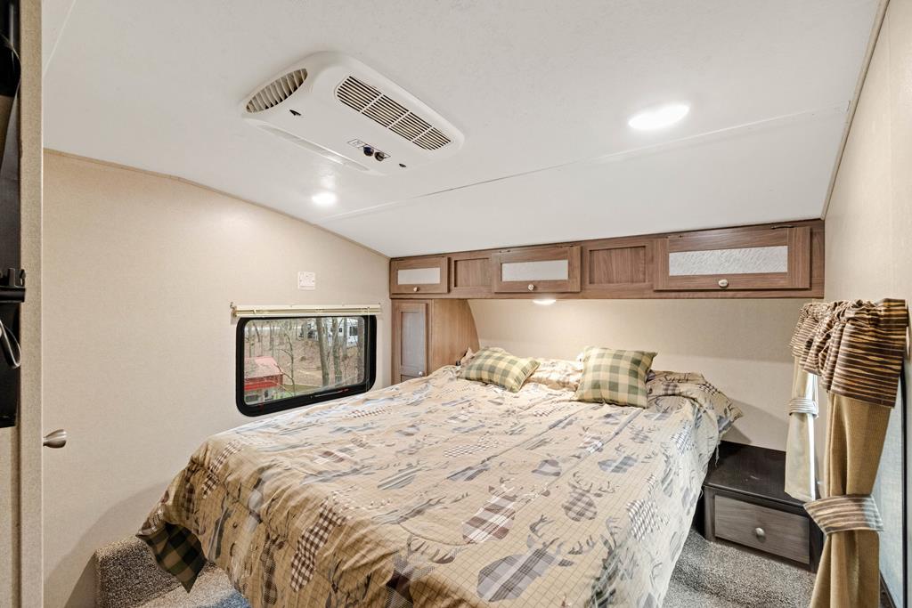 428915 Ellijay Residential