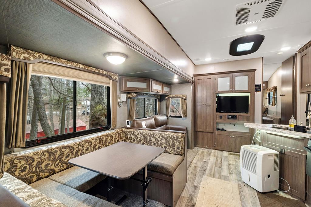 428915 Ellijay Residential