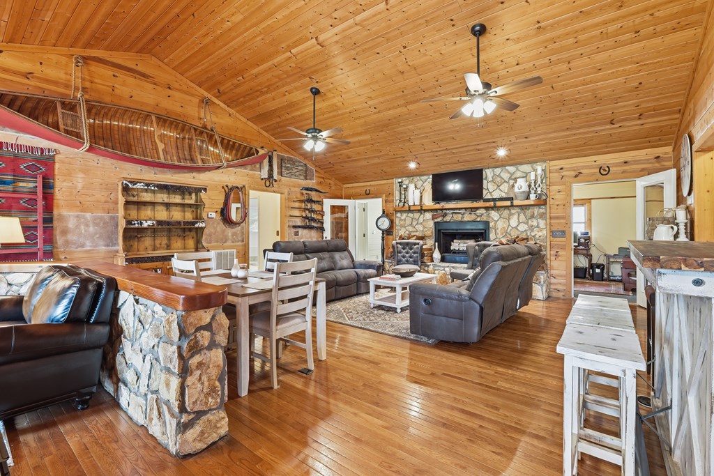 428916 Blairsville Residential