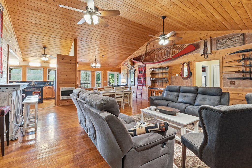 428916 Blairsville Residential