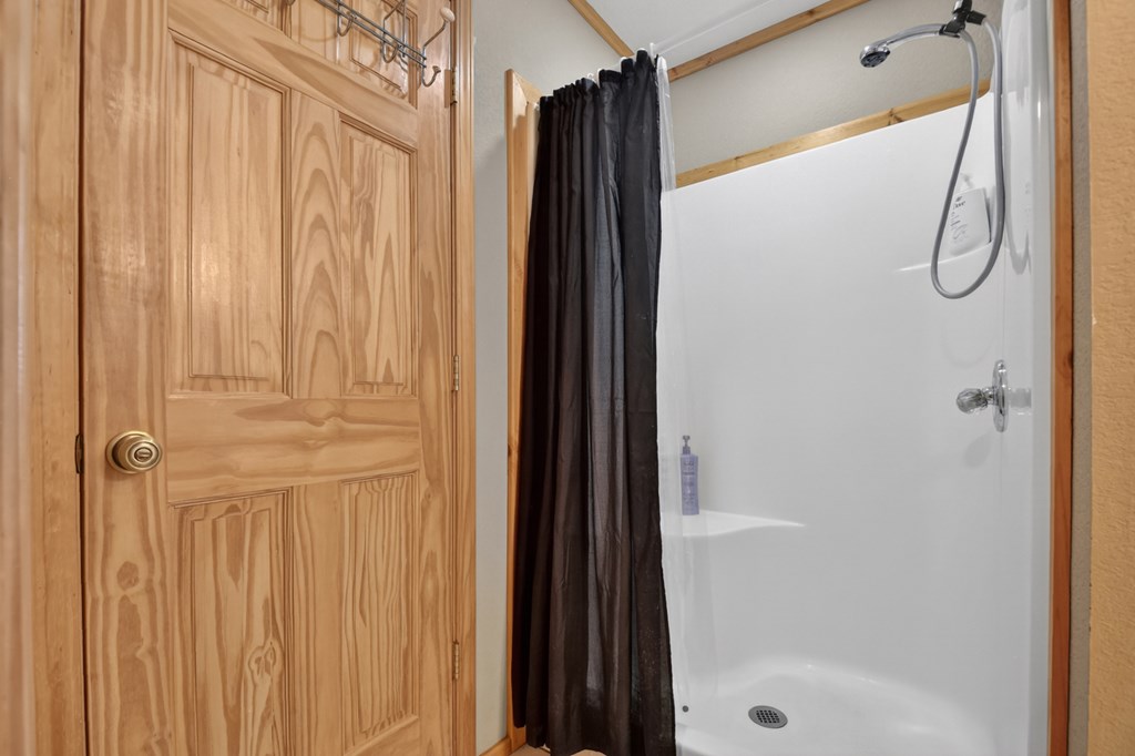 428921 Blue Ridge Residential