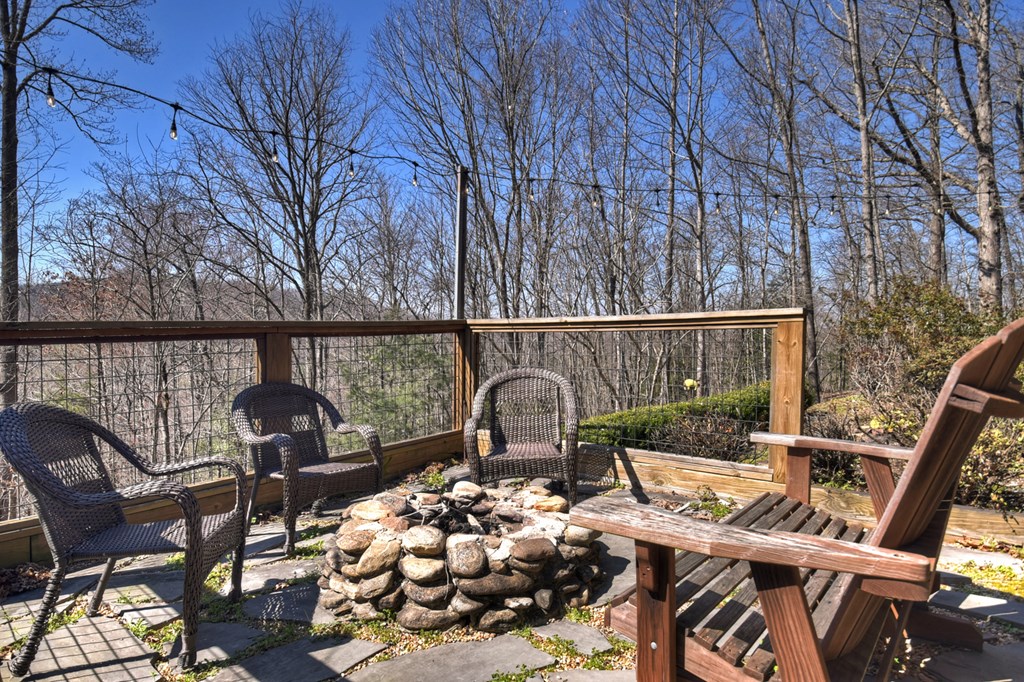 428921 Blue Ridge Residential