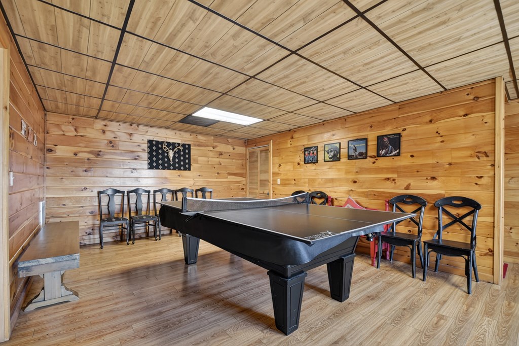 428921 Blue Ridge Residential