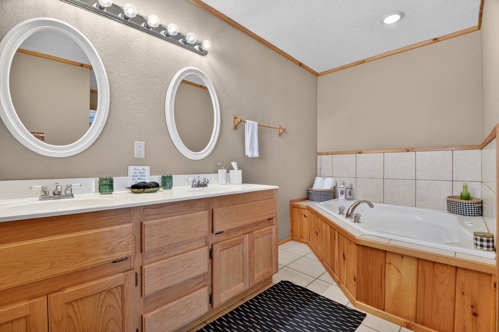 428921 Blue Ridge Residential