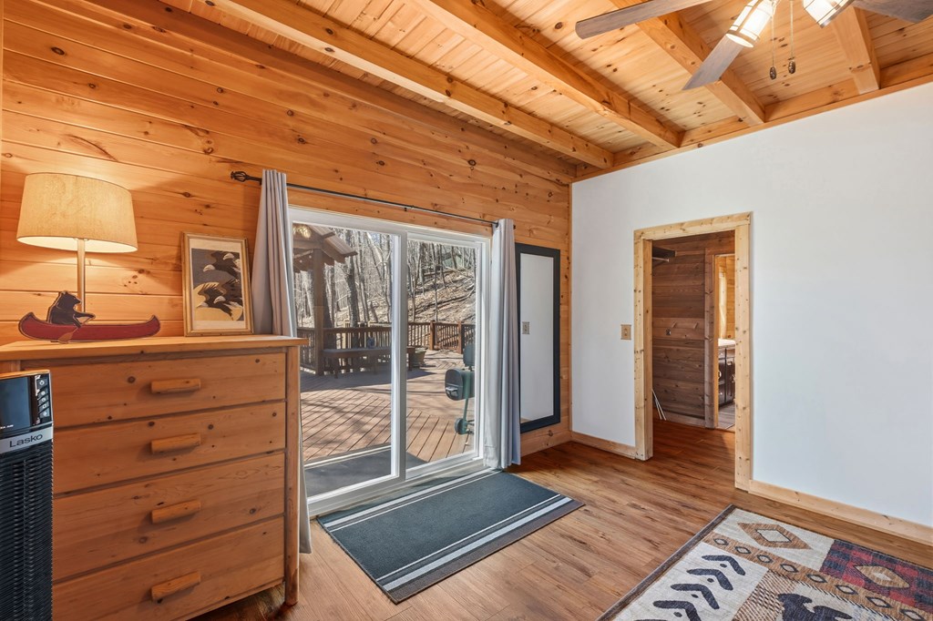 428927 Jasper Residential