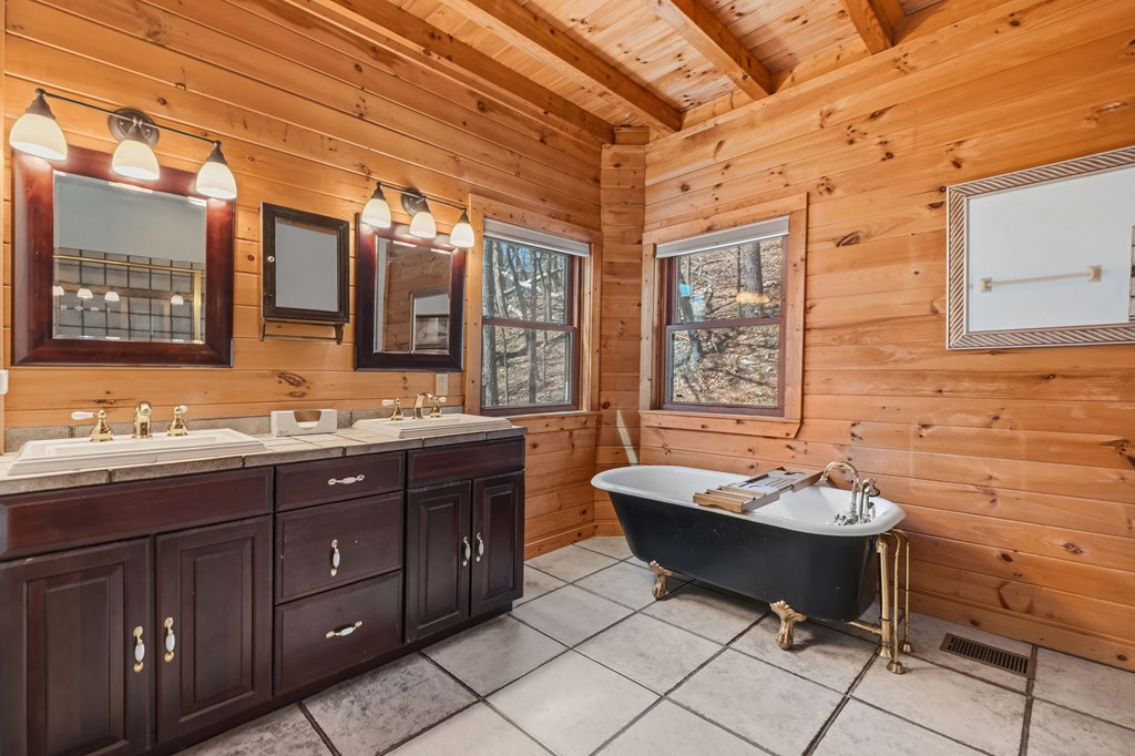 428927 Jasper Residential