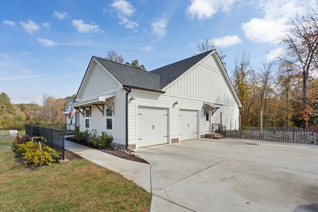 428928 Canton Residential