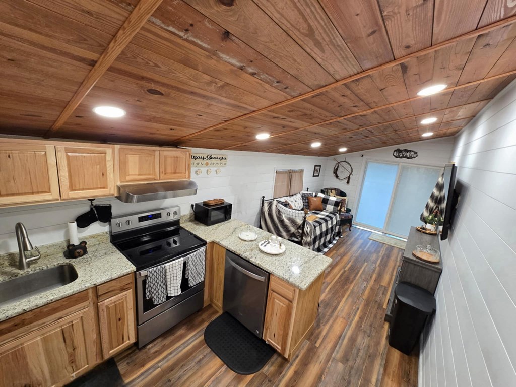 428932 Ellijay Residential