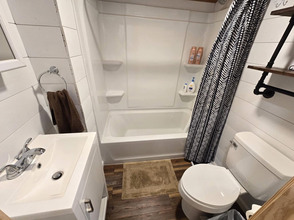 428932 Ellijay Residential