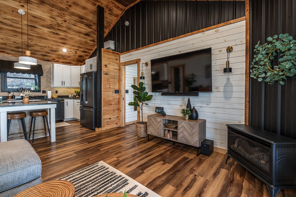 428933 Murphy Residential