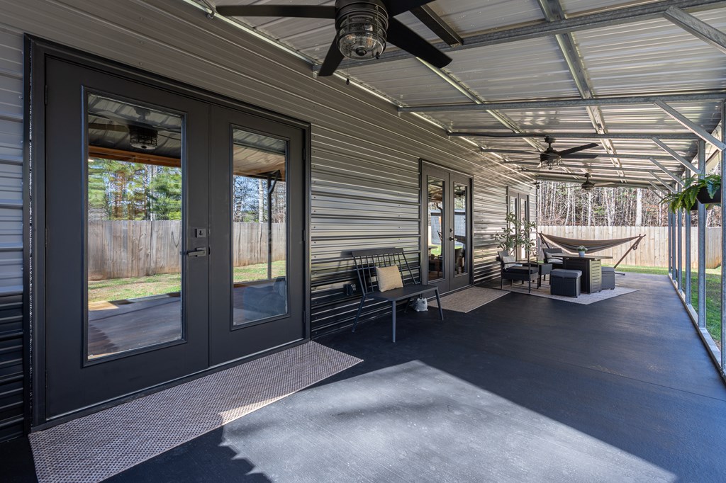 428933 Murphy Residential