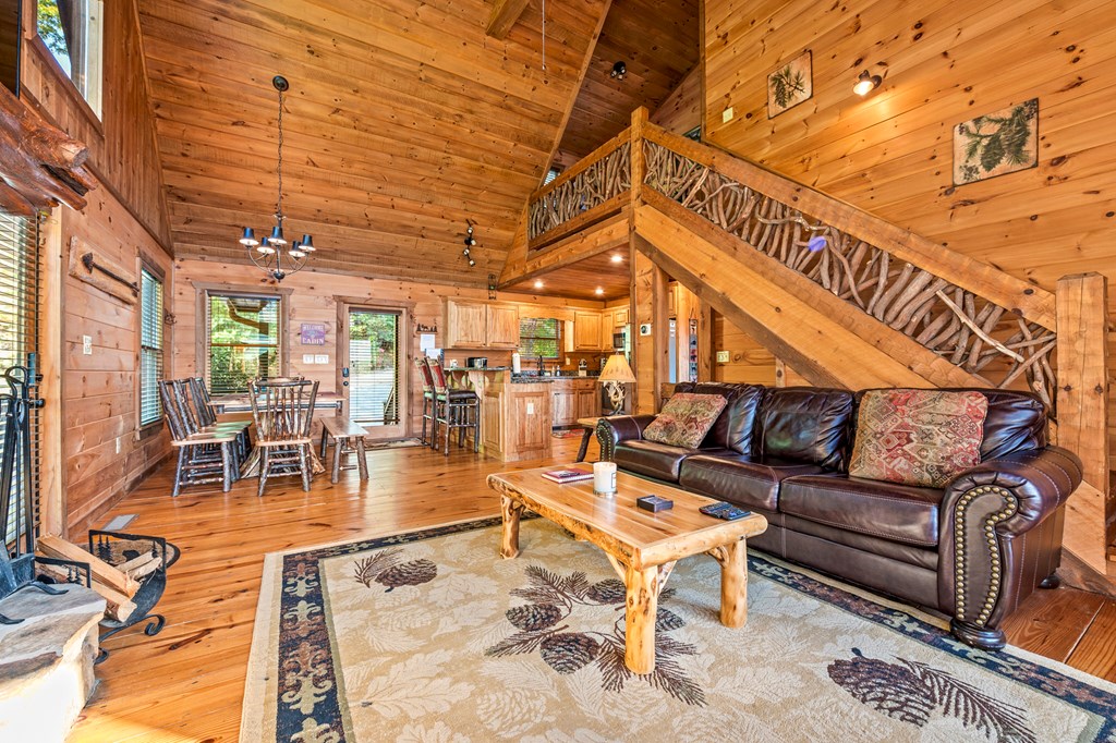 428936 Mineral Bluff Residential