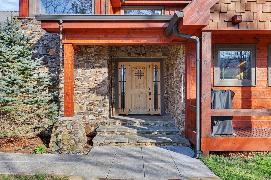 428940 Hiawassee Residential