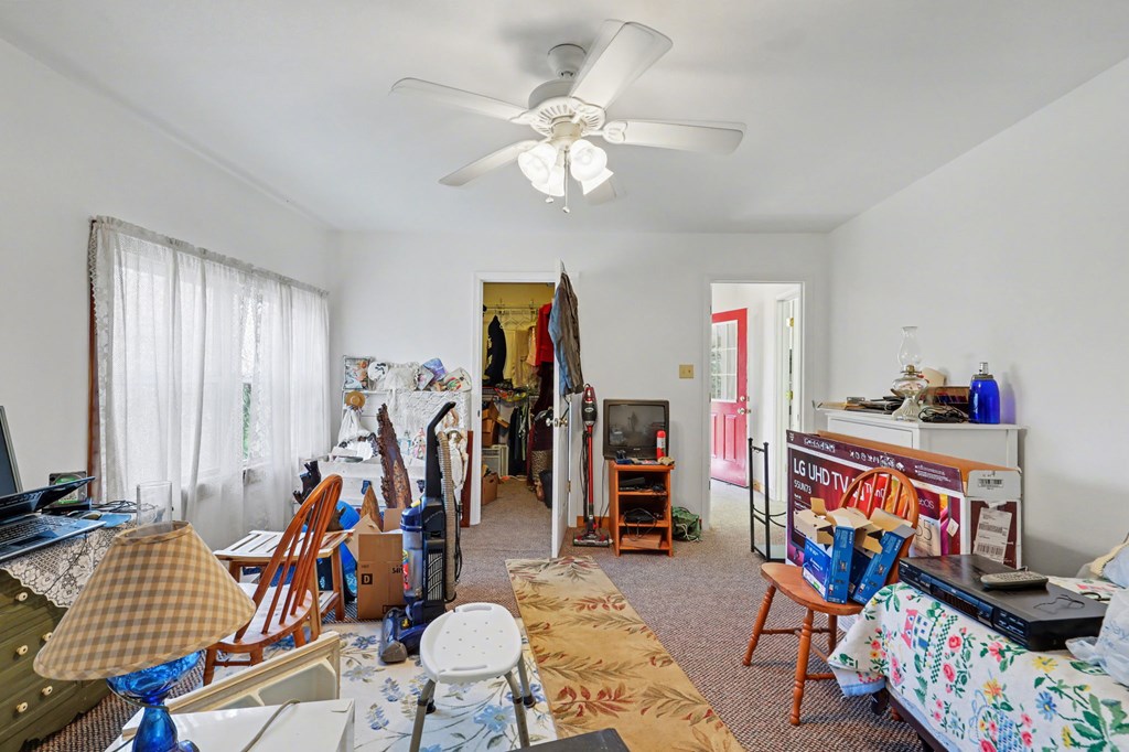 428941 Murphy Residential