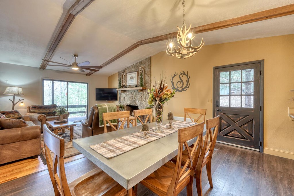 428950 Murphy Residential