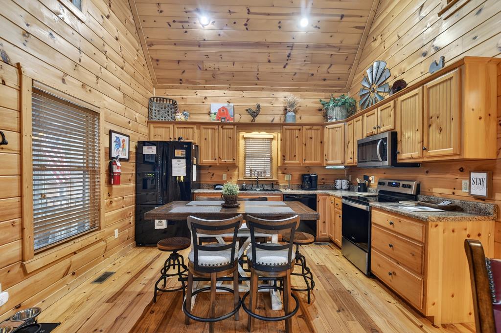 428952 Ellijay Residential