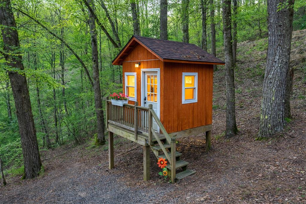 428952 Ellijay Residential