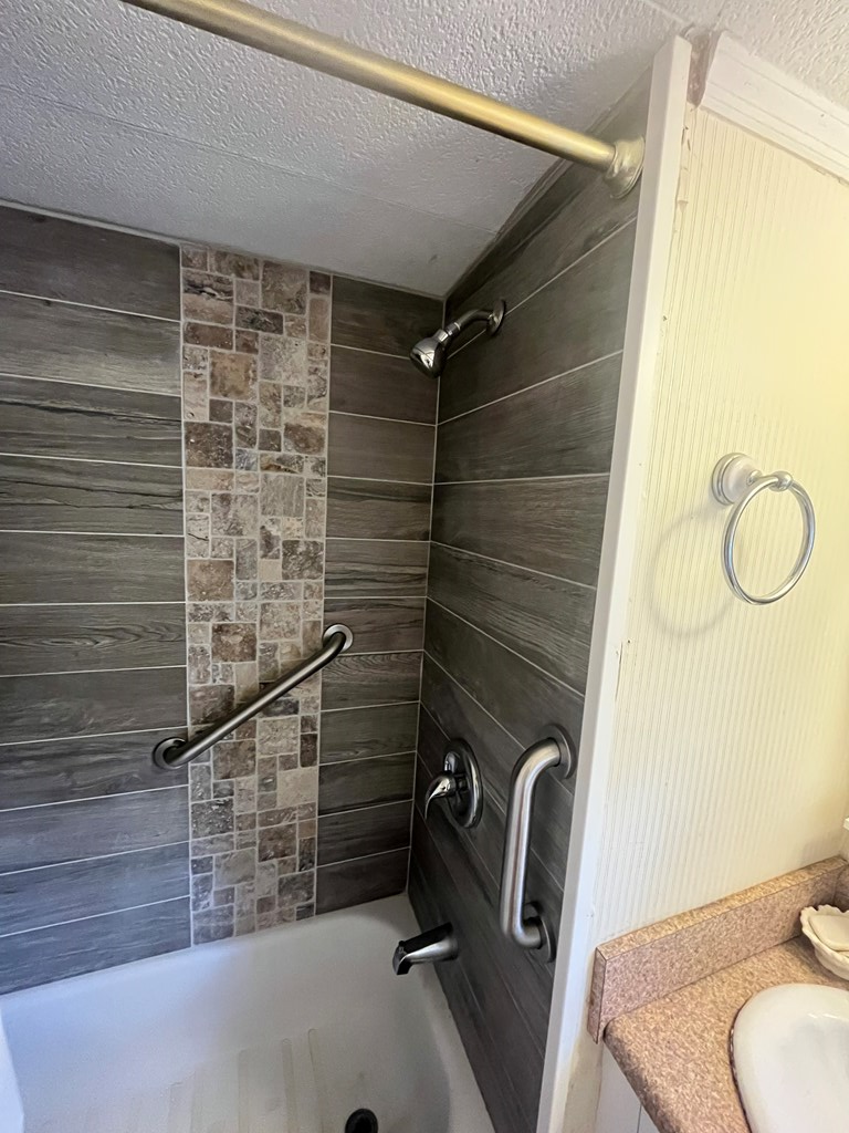 428966 Hiawassee Residential