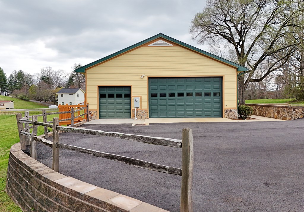 428967 Blairsville Residential