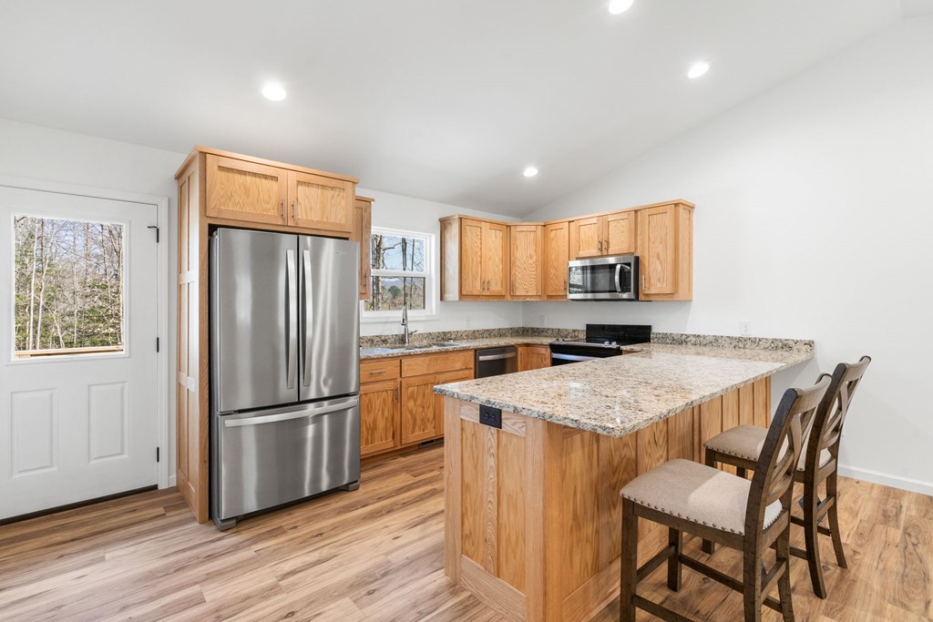 428968 Young Harris Residential