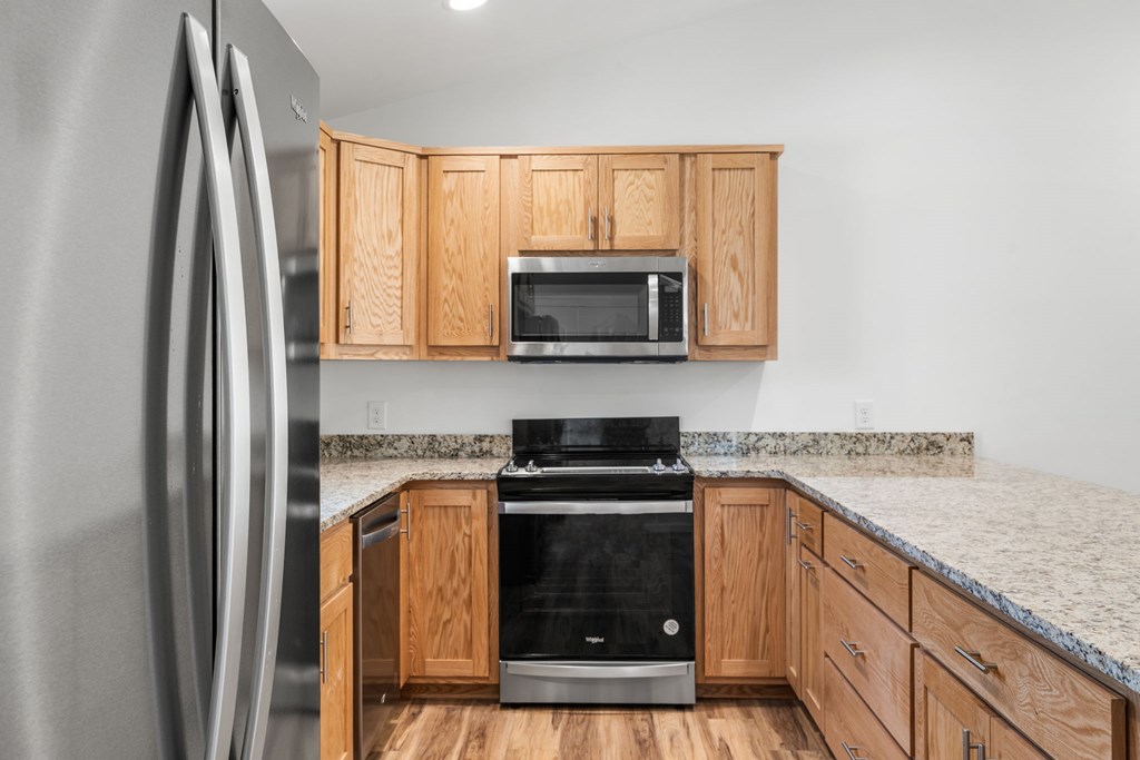 428968 Young Harris Residential