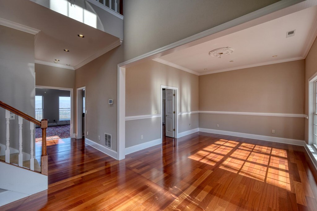 428970 Young Harris Residential