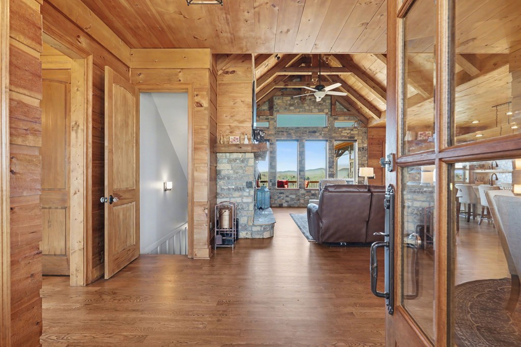 428972 Blairsville Residential