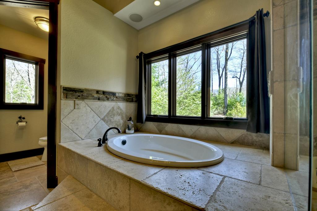 428974 Ellijay Residential