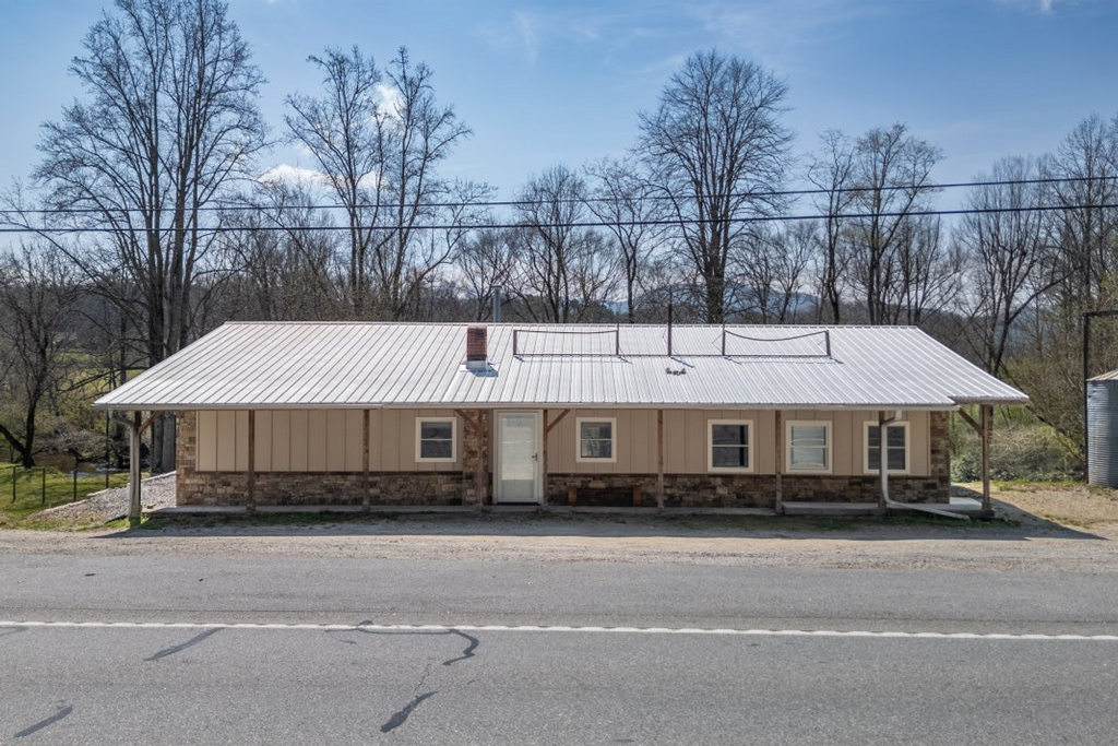 428976 Blairsville Residential