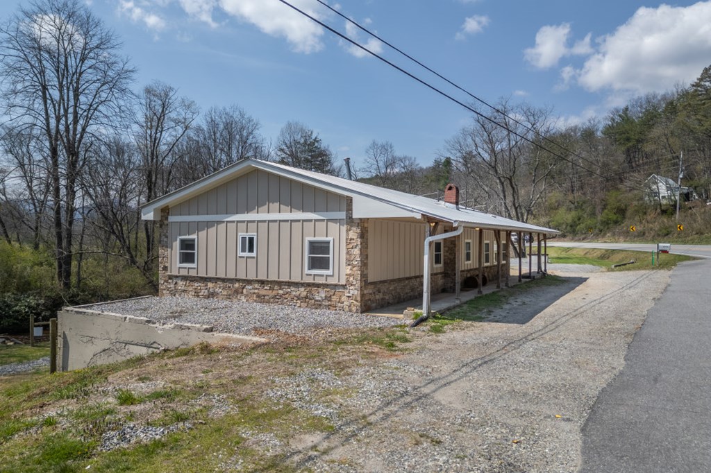 428976 Blairsville Residential