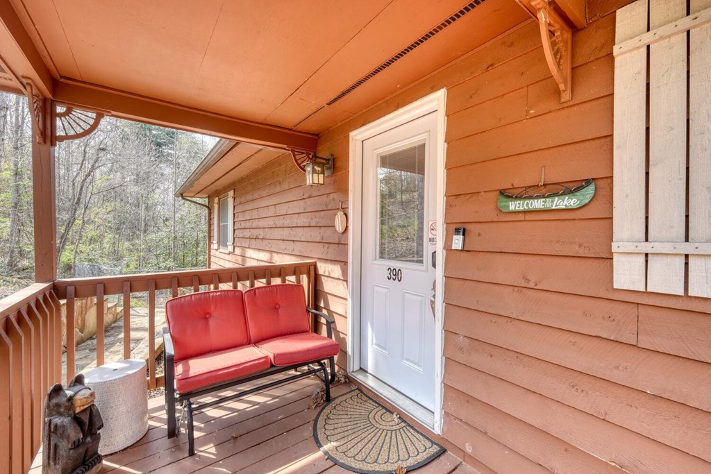 428983 Hiawassee Residential