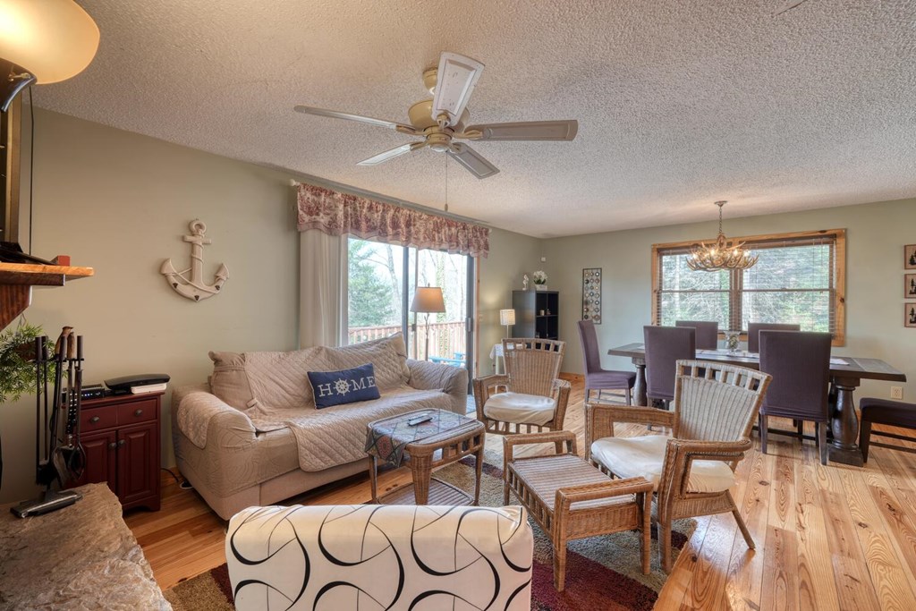 428983 Hiawassee Residential