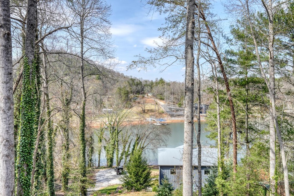 428983 Hiawassee Residential