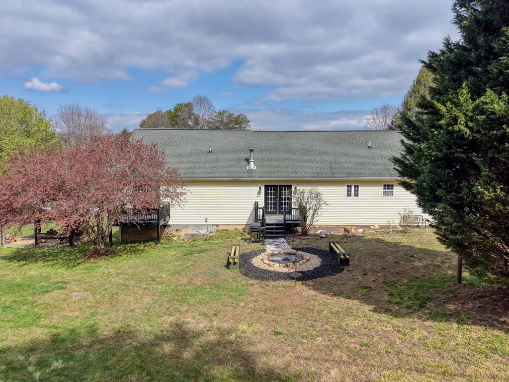 428990 Morganton Residential