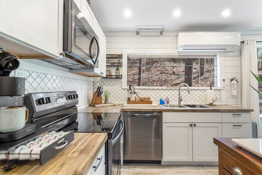 428992 Talking Rock Residential