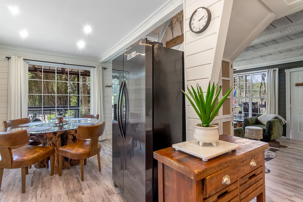 428992 Talking Rock Residential