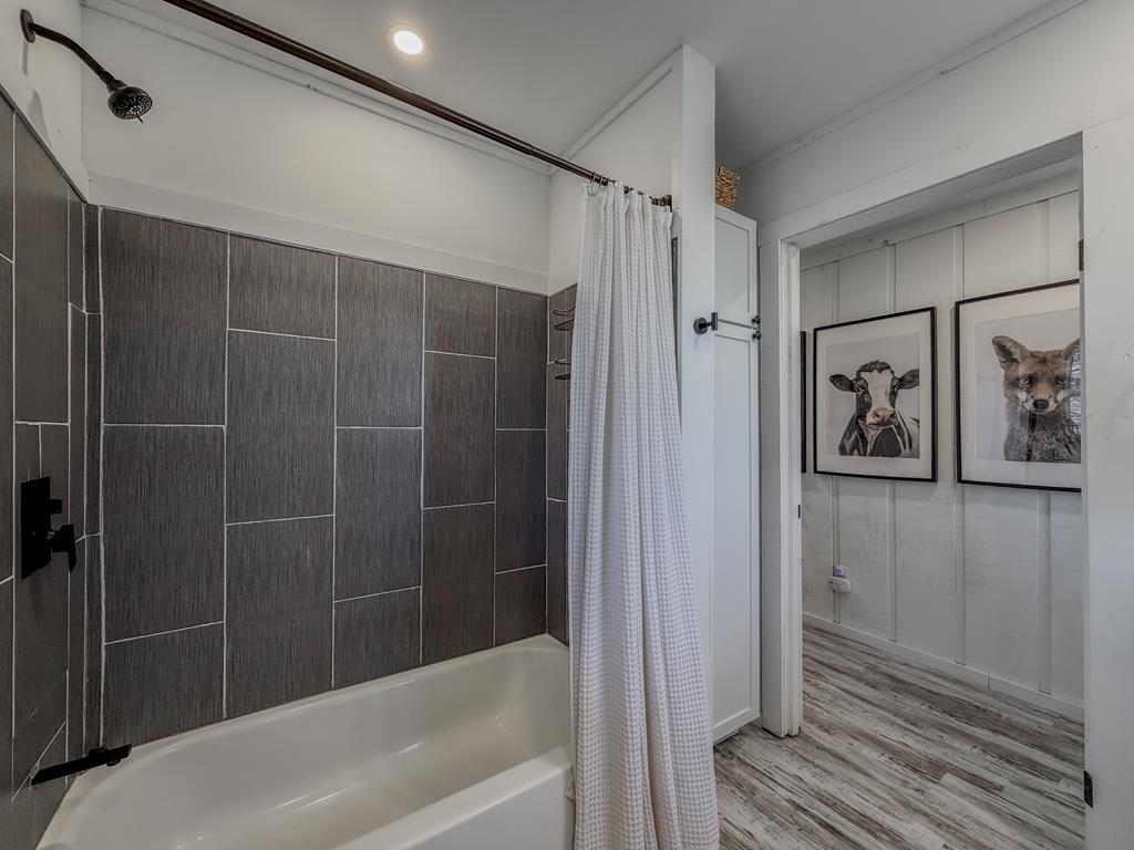 428992 Talking Rock Residential