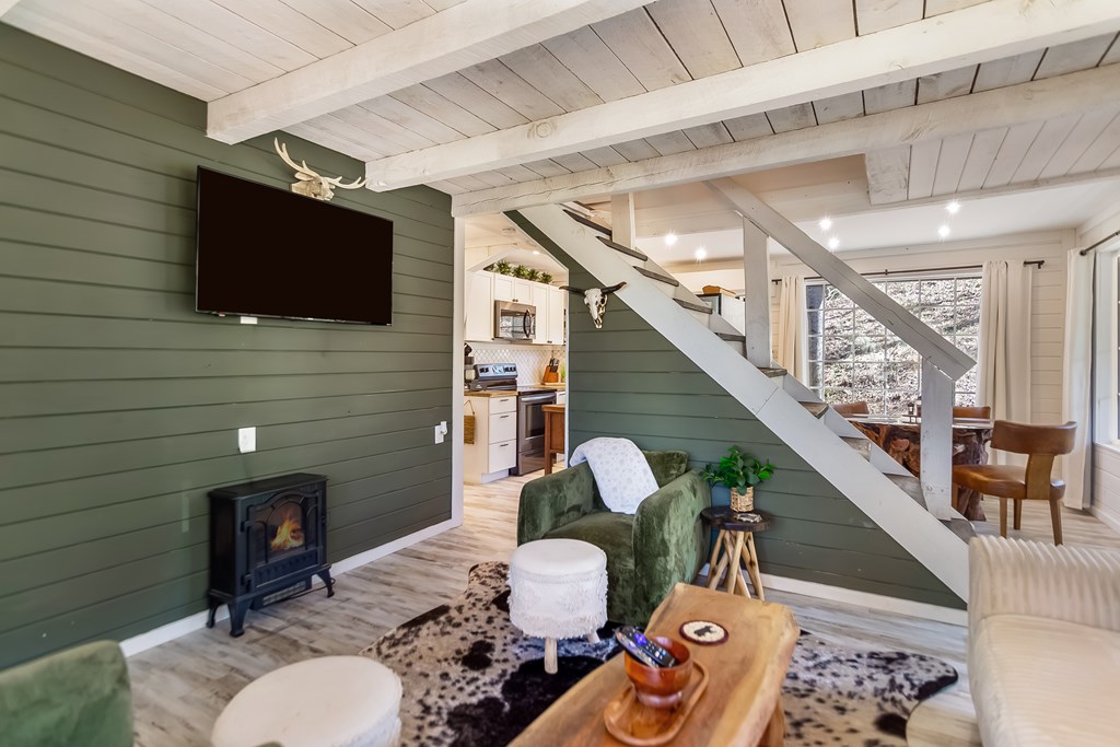 428992 Talking Rock Residential