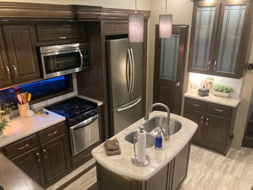 428997 Morganton Residential