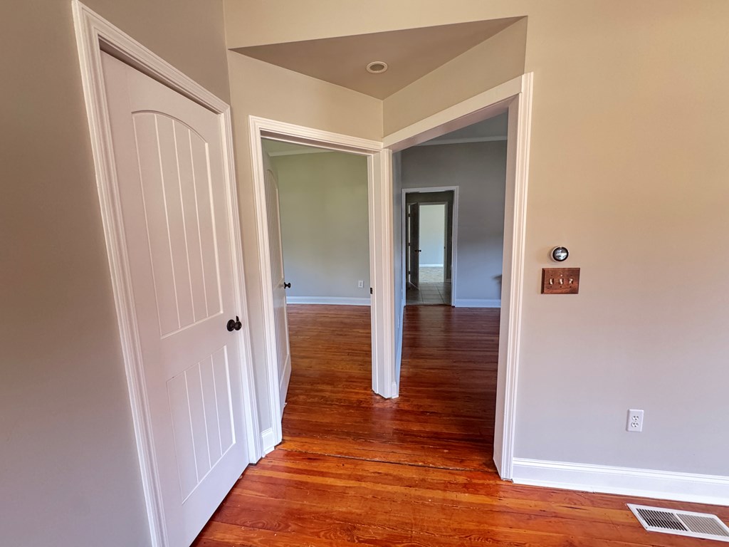 429003 Tate Residential