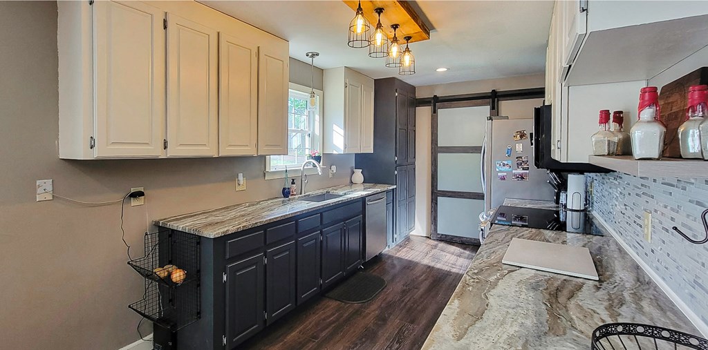 429022 Mt. Airy Residential