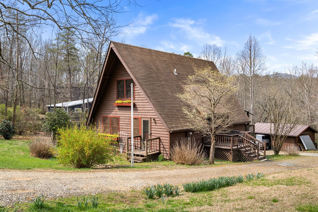 429039 Young Harris Residential