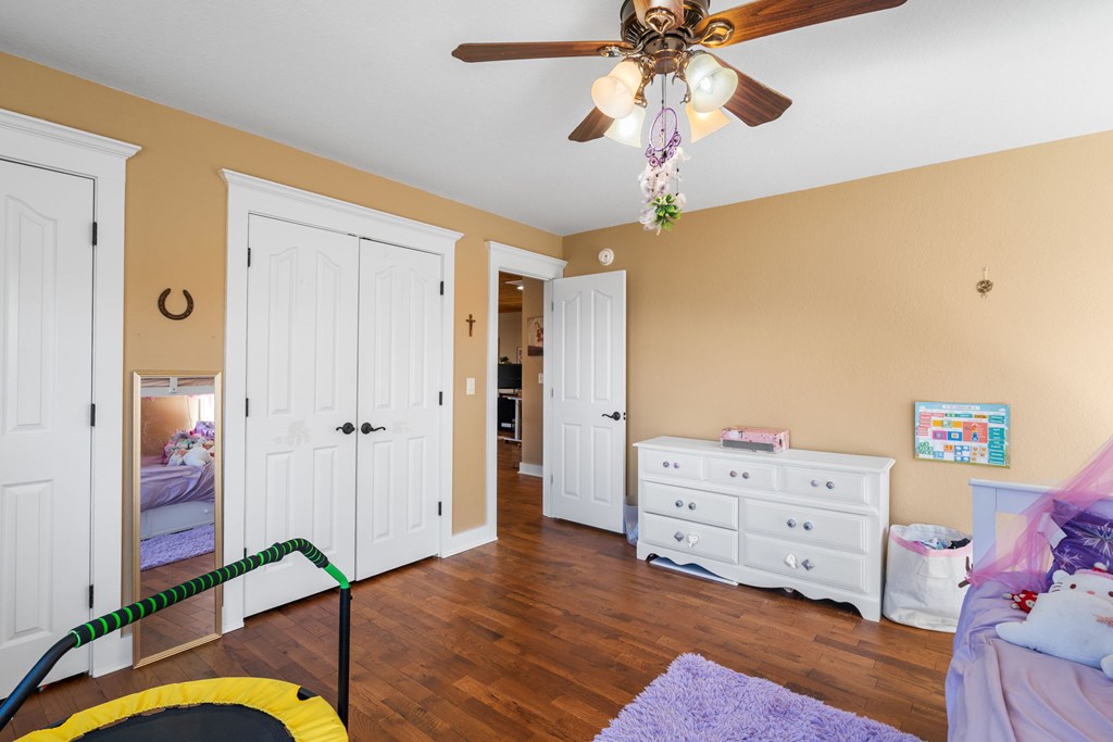 429040 Hayesville Residential