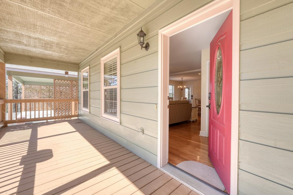 429042 Young Harris Residential