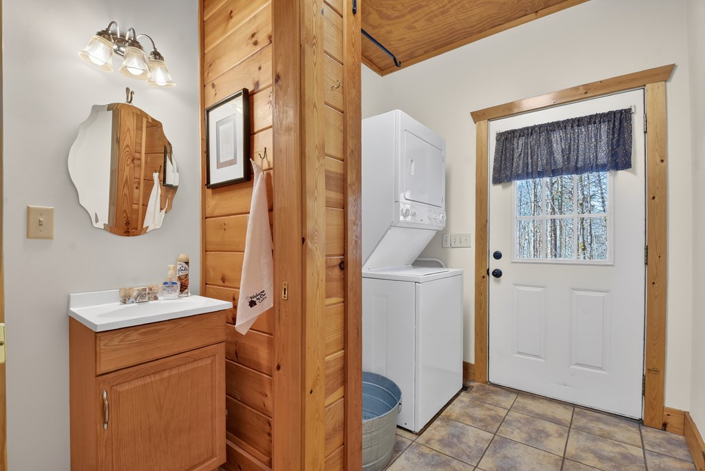 429044 Ellijay Residential