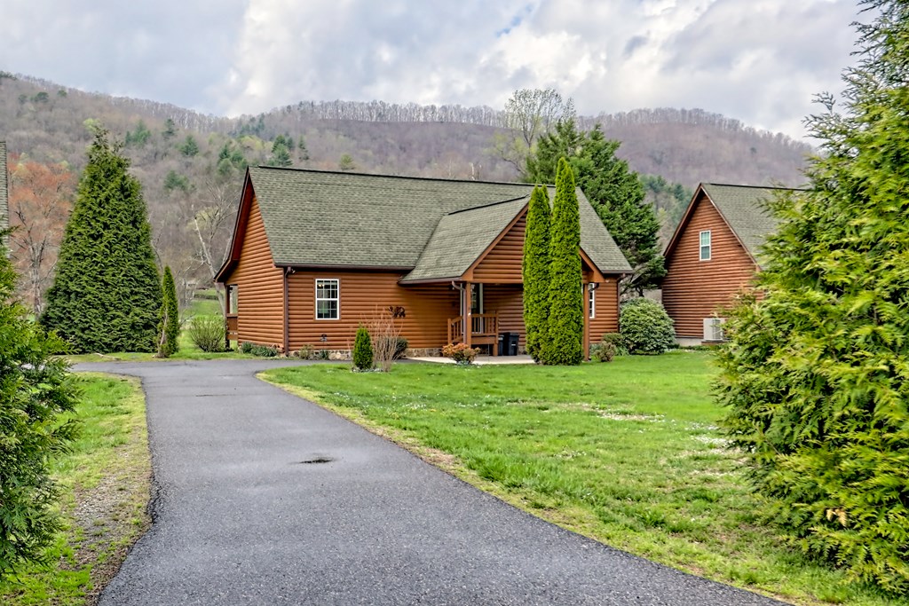 429056 Hiawassee Residential