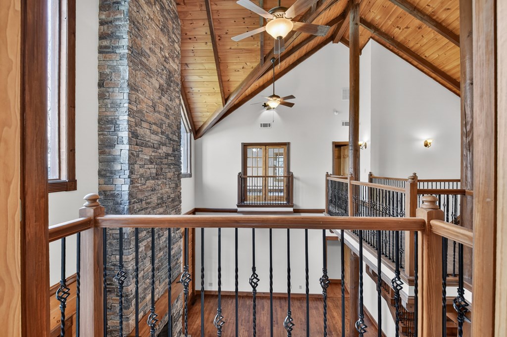 429057 Mineral Bluff Residential