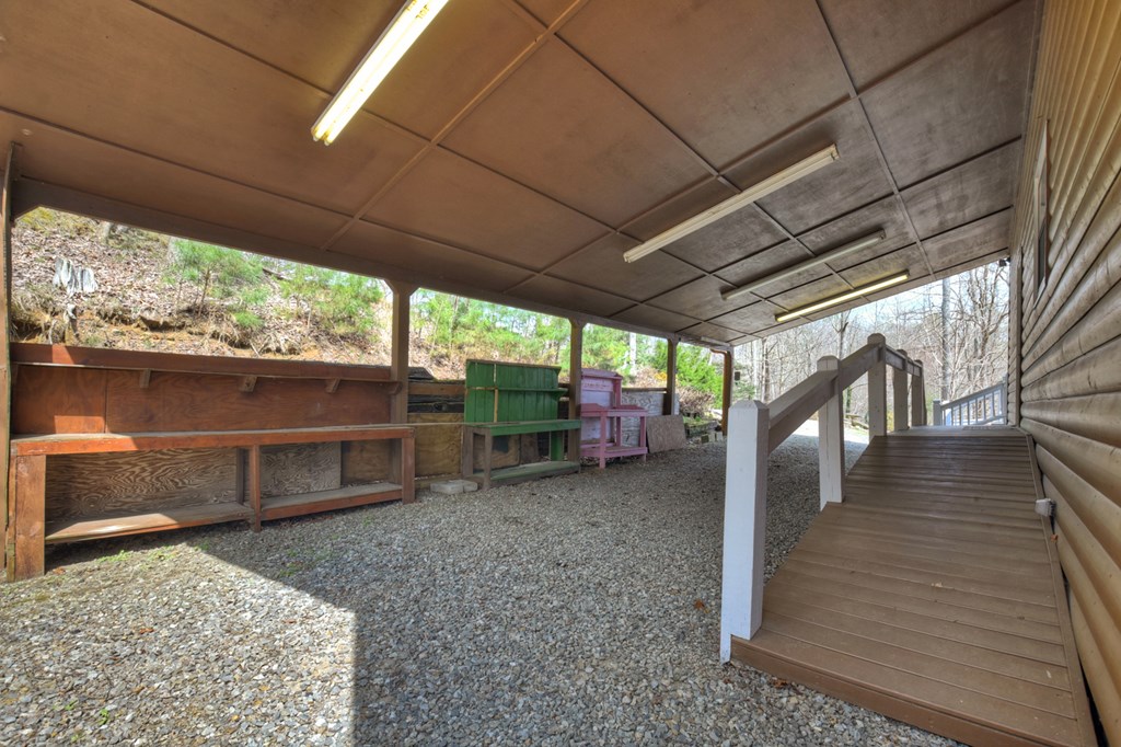 429063 Blue Ridge Residential