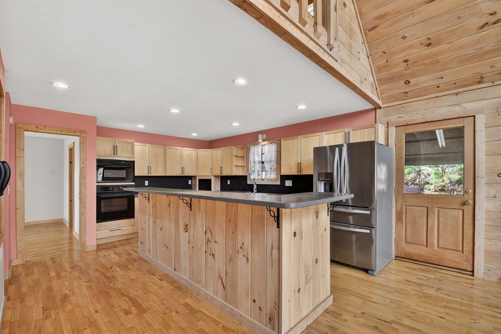 429063 Blue Ridge Residential