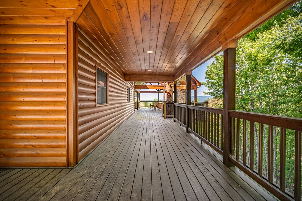 429064 Mineral Bluff Residential